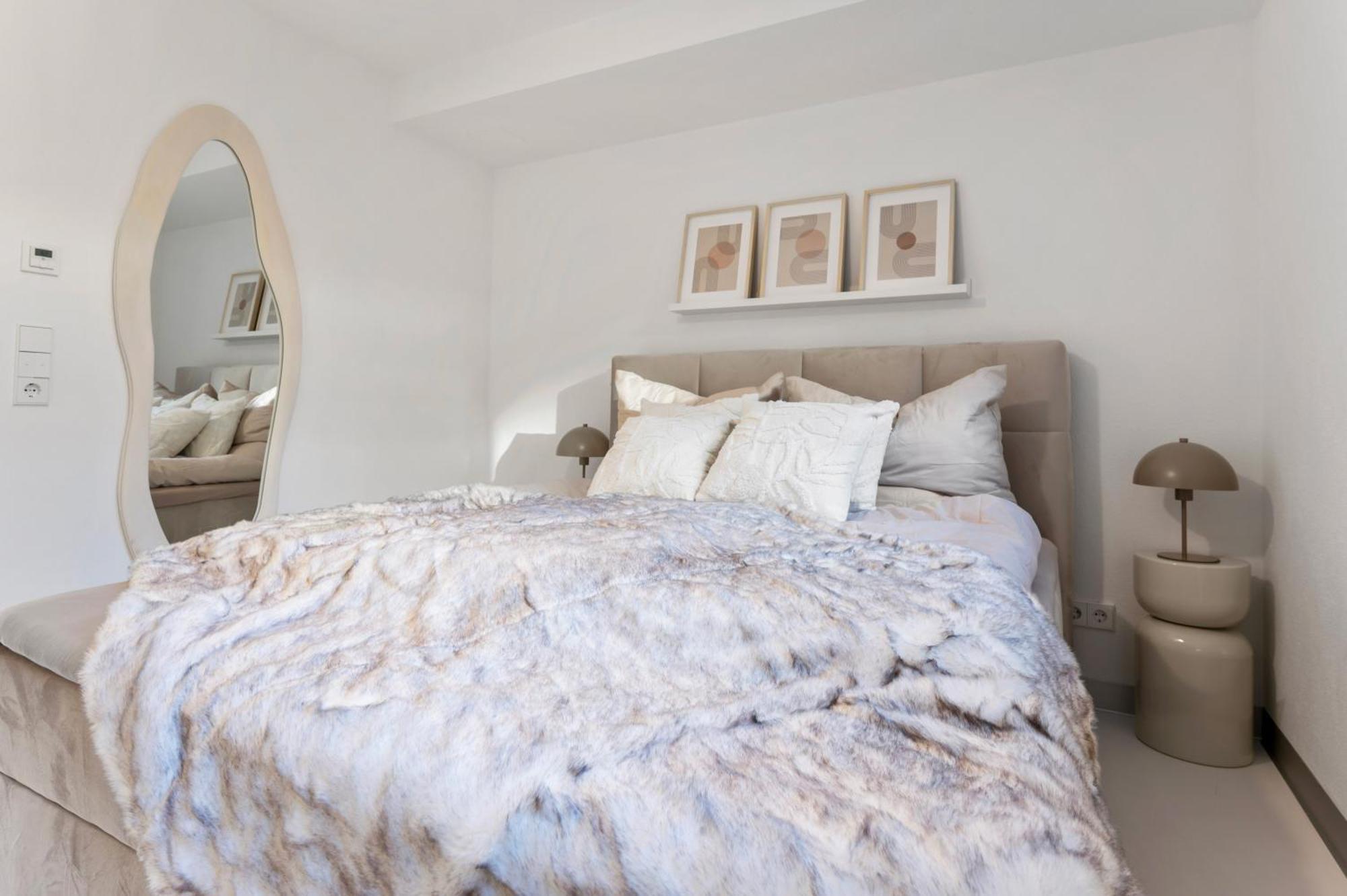 Stuttgart Lux Living - Stilvolles Wohnen Im Zentrum Estugarda Exterior foto